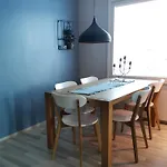 Villa - Quality Detached House With Sauna Nearby Services
