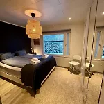 Villa - Quality Detached House With Sauna Nearby Services *